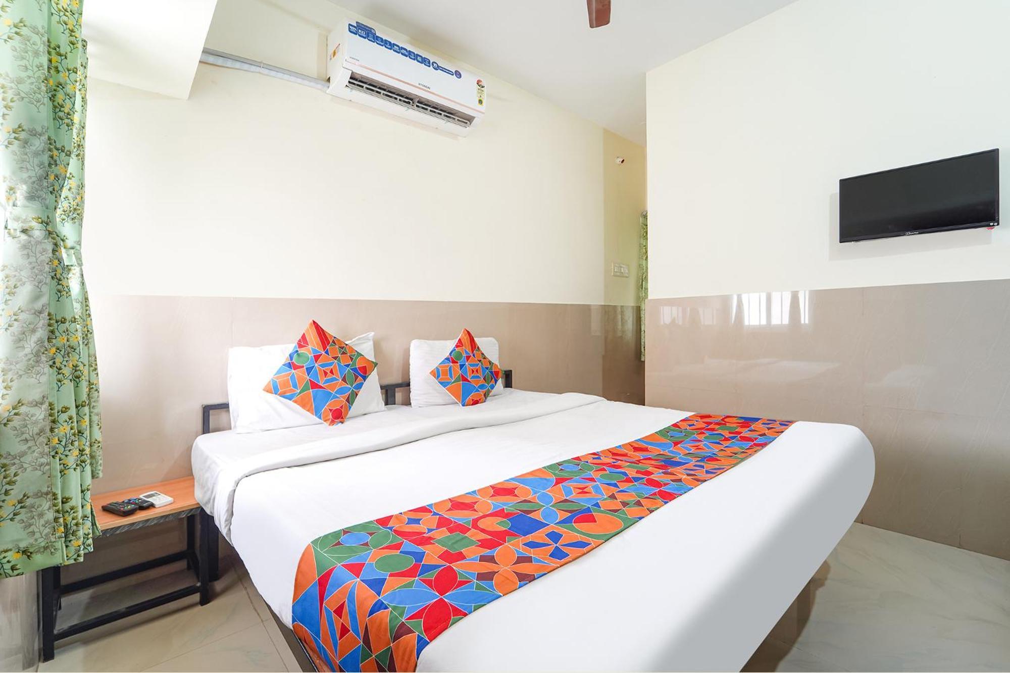 Fabexpress Clover Castle - Nr Coimbatore International Airport Dış mekan fotoğraf